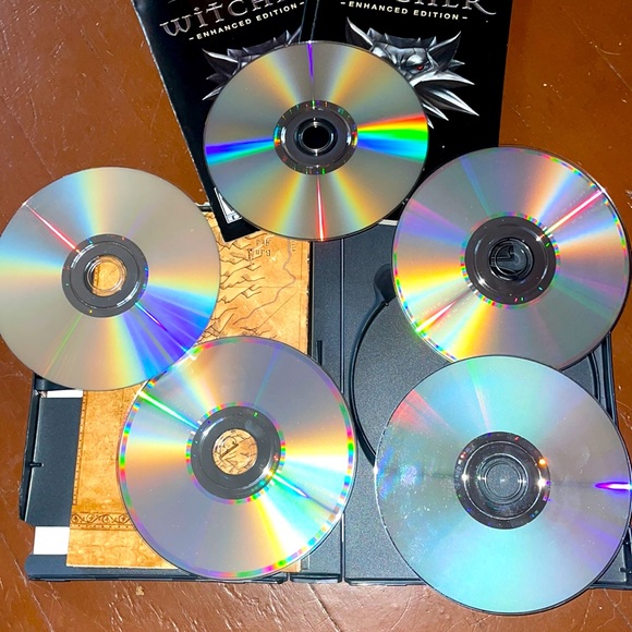 The Witcher PC game enhanced edition - Picture 3 of 5